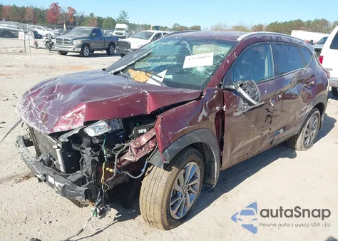 2017 Hyundai Tucson Se Plus z USA, uszkodzony, nr VIN KM8J33A46HU512800